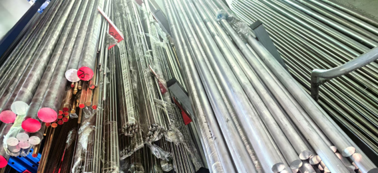 ：专注非标五金零配件定制加工，加紧备产中